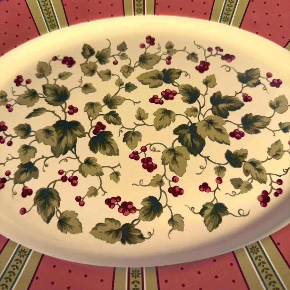 Waverly Garden‎ Room Oval Serving Platter Red Berries Floral Stripe Poland 98